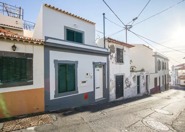 度假居 Old Town House Madeira *