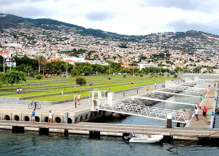 度假居 Old Town House Madeira *